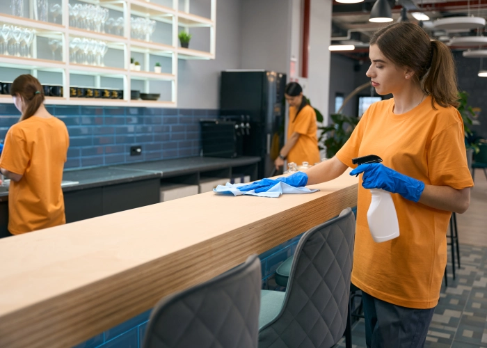 Pulizia uffici a Lecco 23900