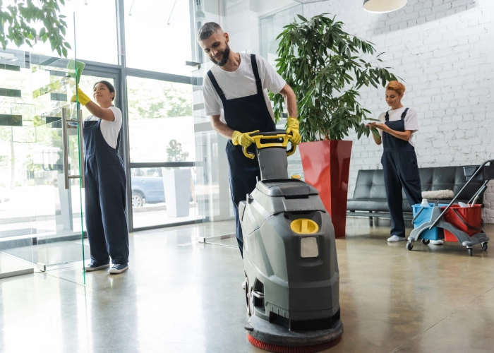 Pulizia uffici a Magnago 20020